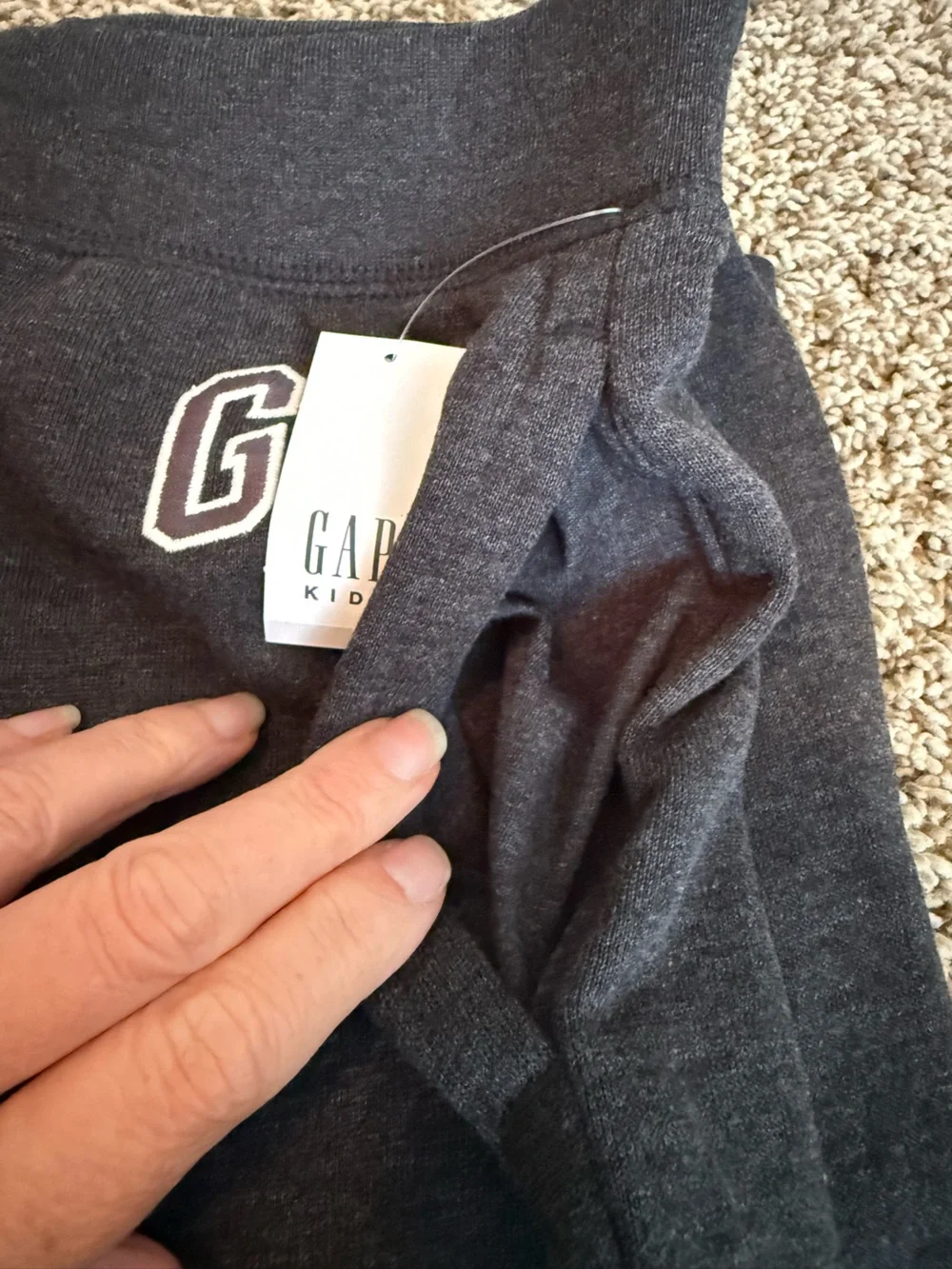 NWT GAP Kids Charcoal Gray Kids Sweatpants with Logo sz XL(12)